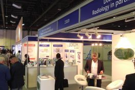 guests gathering at Medlab Middle East, 2020